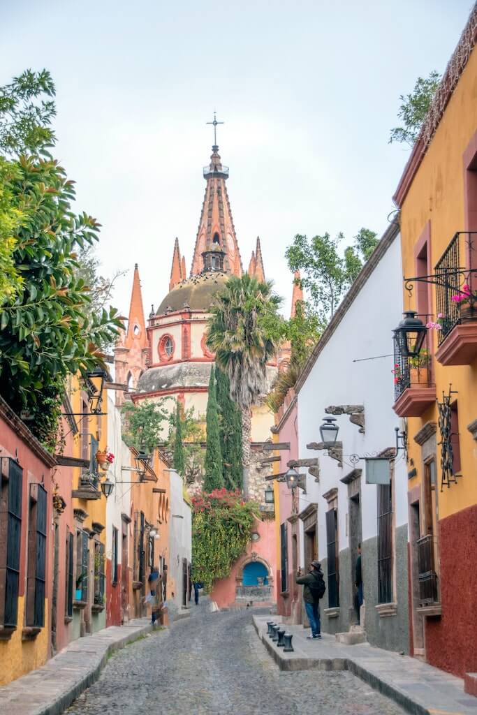 San Miguel del Allende street looking up at the church. 
